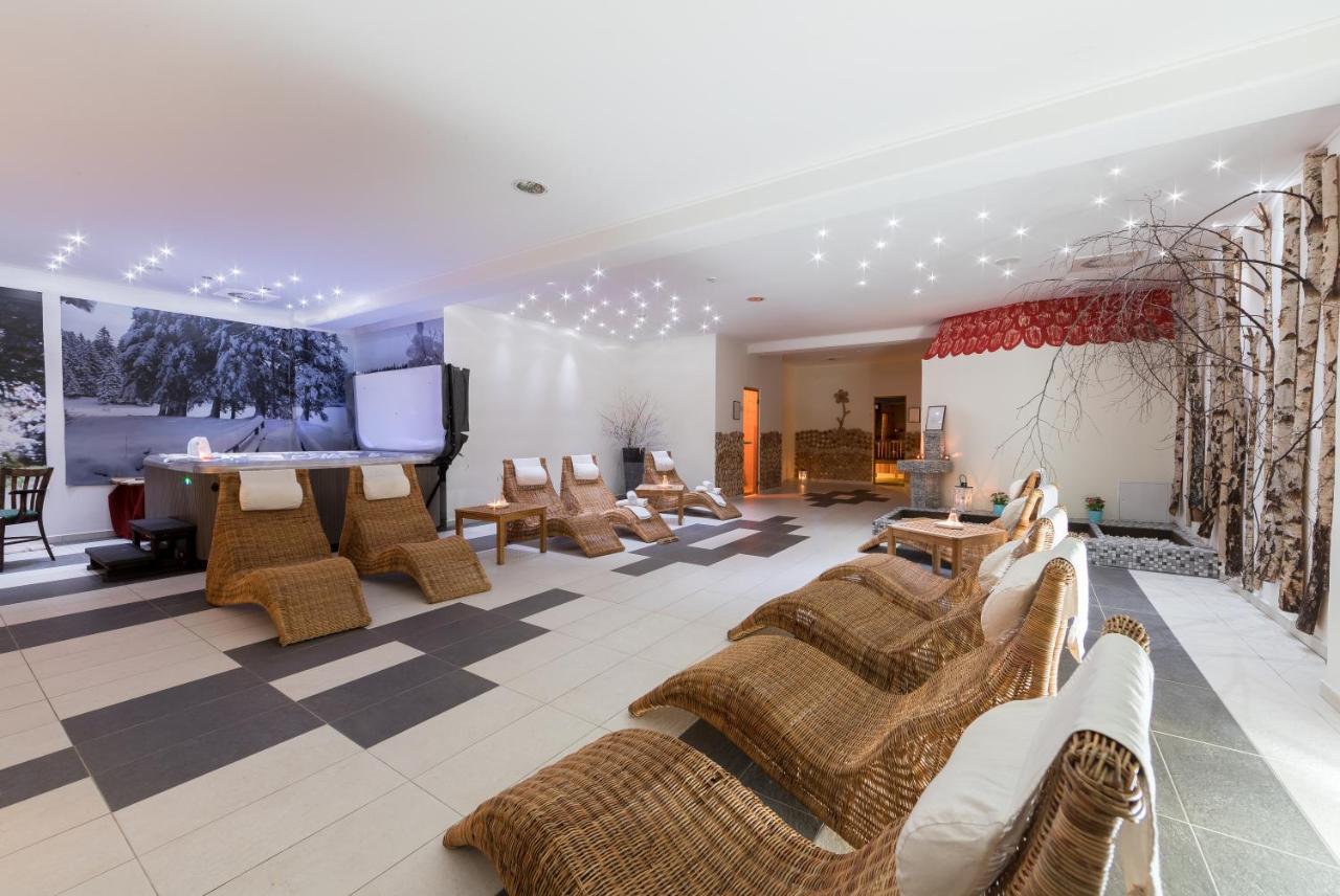 Hotel Jakec Trije Kralji Na Pohorju Zgornja Loznica Экстерьер фото