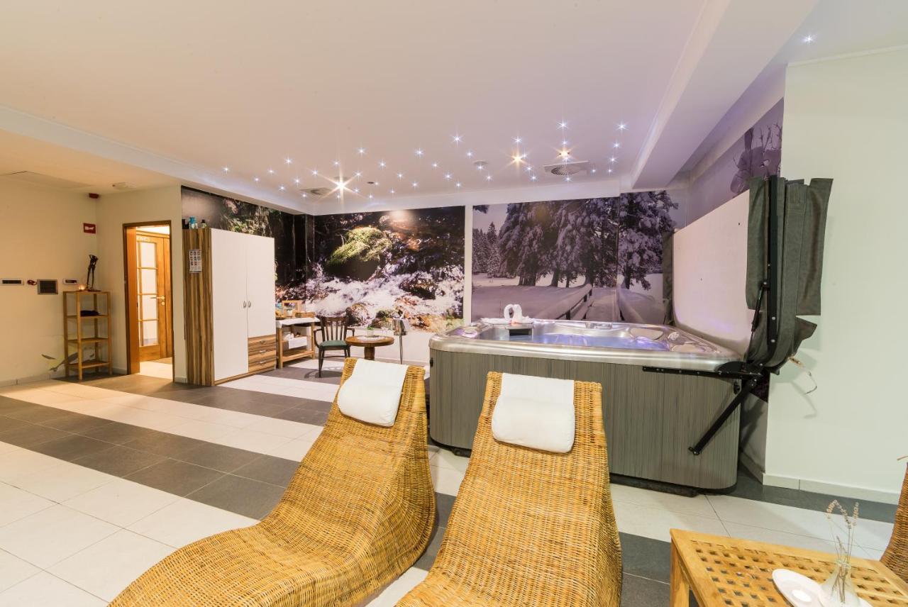 Hotel Jakec Trije Kralji Na Pohorju Zgornja Loznica Экстерьер фото